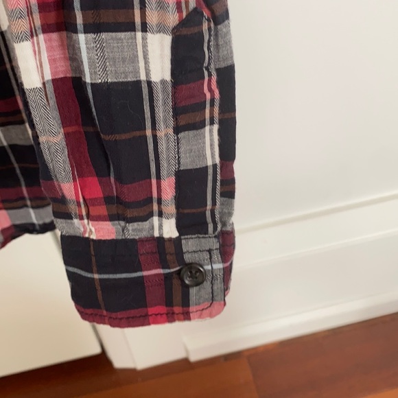 Red, black and white plaid button up collard shirt - Picture 3 of 7